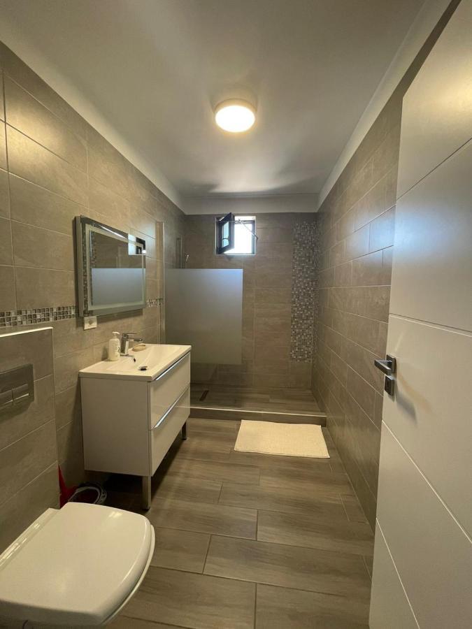 Ls Lake Apartment Mamaia Nord Navodari Exterior photo
