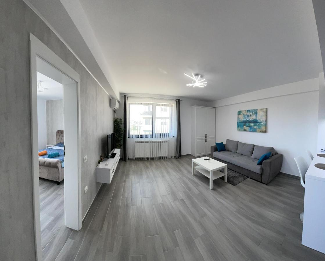 Ls Lake Apartment Mamaia Nord Navodari Exterior photo