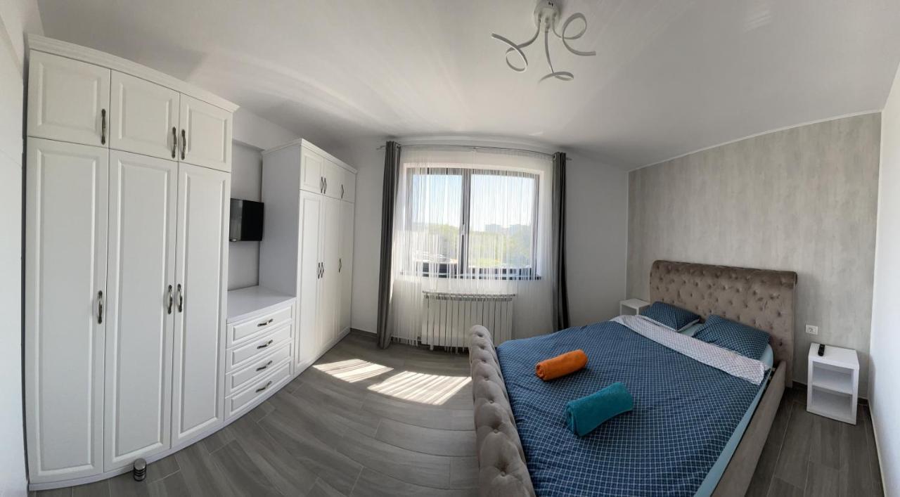 Ls Lake Apartment Mamaia Nord Navodari Exterior photo